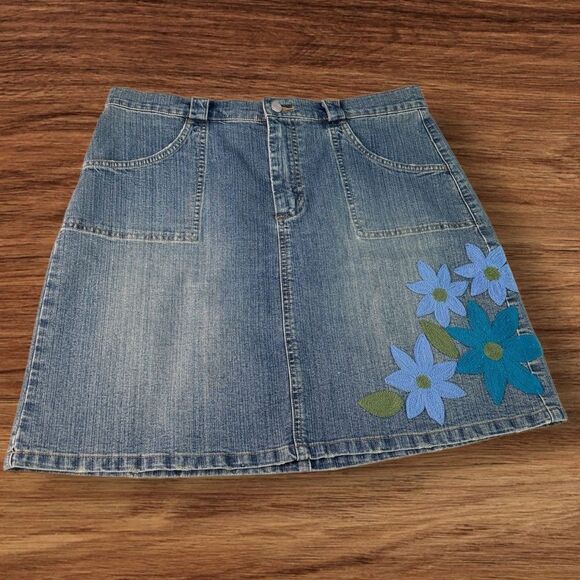 Lulu Pulitzer Embroidered Denim Skirt (8) - Picture 1 of 10